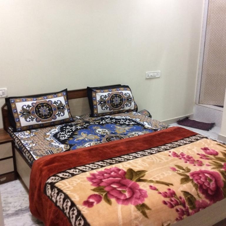 Hotel Honey Bunny Amhedabad Dış mekan fotoğraf